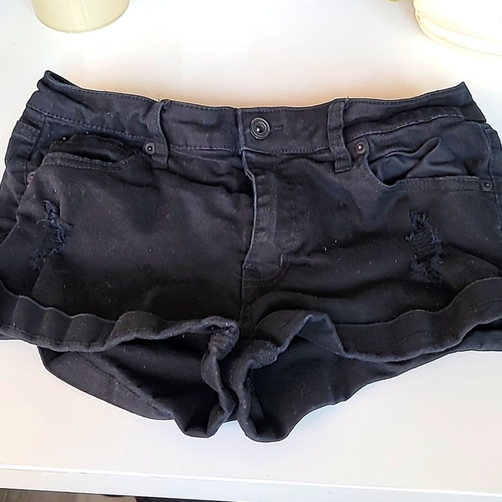 Celebrity Pink The Honey black jeans shorts size 7/28 - Picture 1 of 7